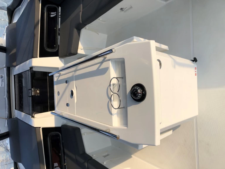 Sailboat for rent Alimos at the best price