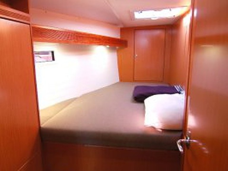 Sailboat rental in Olbia - Bavaria Cruiser 45