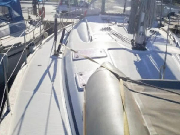 Bavaria Bavaria 50 Cruiser charter bareboat or captained in  Lefkáda