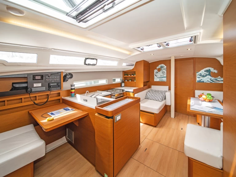 Sailboat rental with or without captain Jeanneau Kos