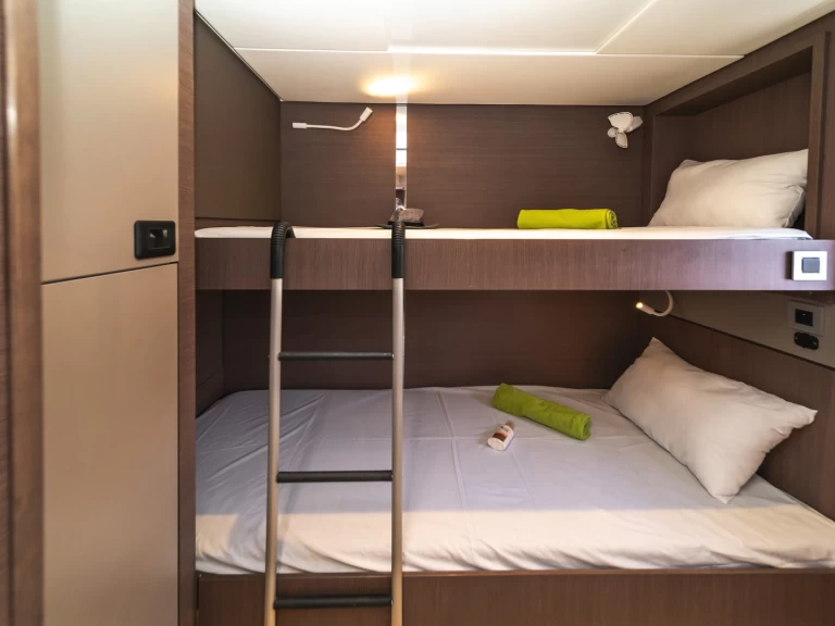 Rent a Bali Bali 4.8 Alimos