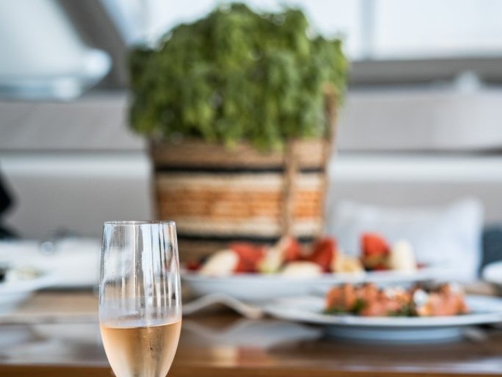 Lagoon Lagoon Sixty 5 in Ellinikó on SamBoat