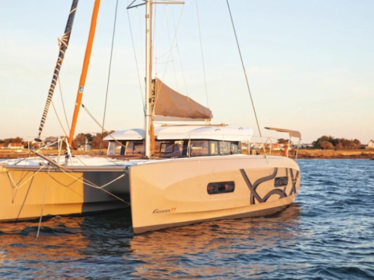 Catamaran rental in Toulon - Excess Excess 11