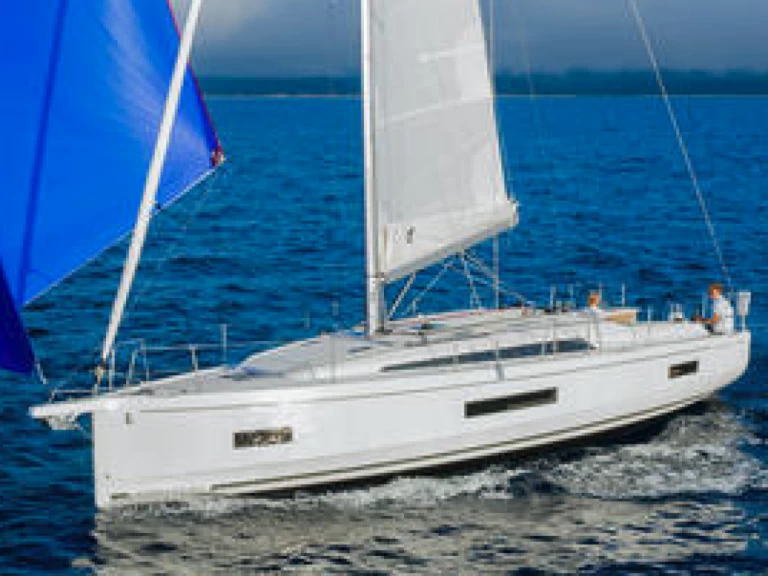 Sailboat rental in Toulon - Bénéteau OCEANIS 40.1 POLEMAS