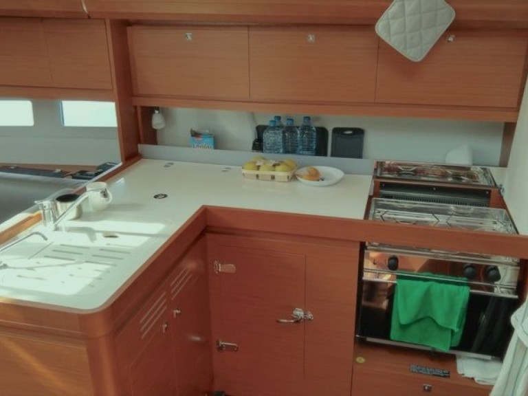 Rent a Dufour Dufour 412 Portoferraio