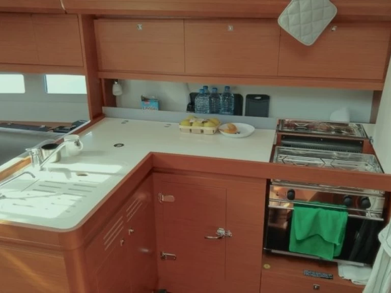 Rent a Dufour Dufour 412 Portoferraio