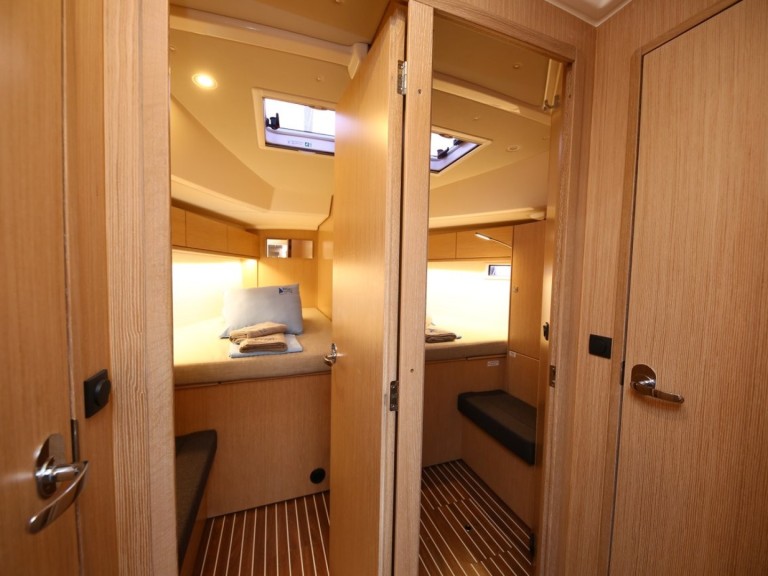 Sailboat for rent Göcek at the best price