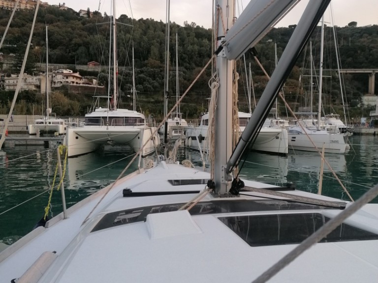 Dufour Dufour 360 Grand Large in Furnari on SamBoat