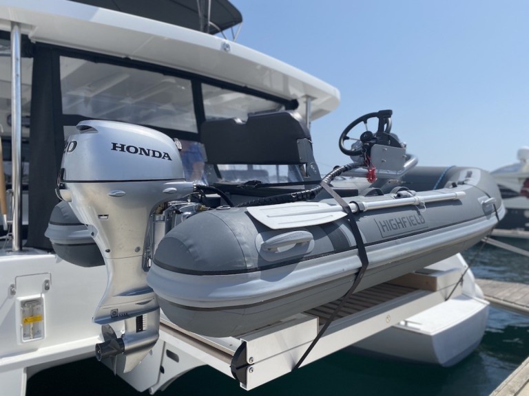 Catamaran rental in Šibenik - Lagoon Lagoon 46