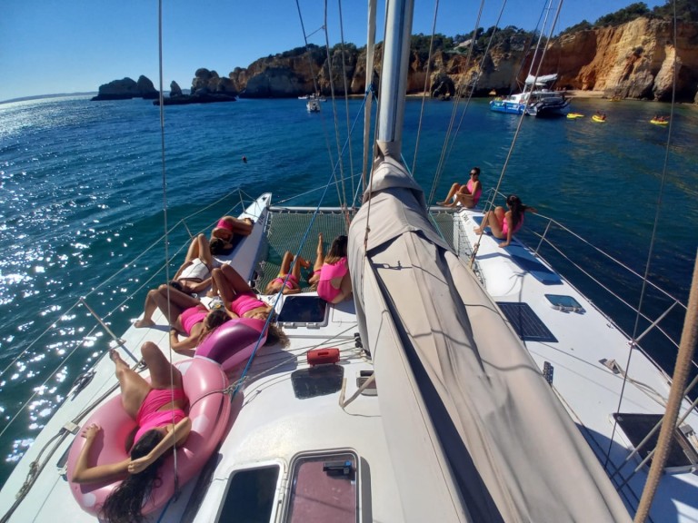 Yacht charter Ferragudo cheap Louisiane