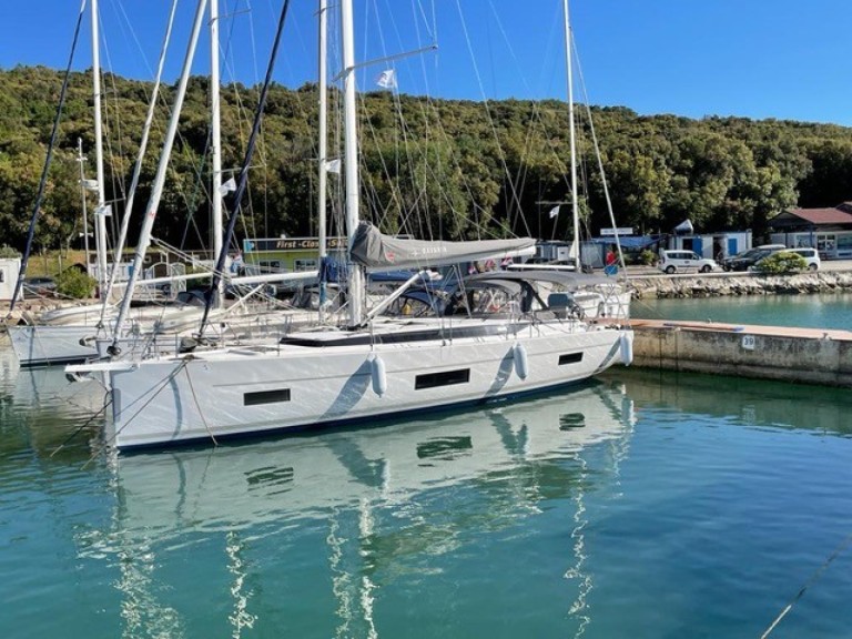 Sailboat rental with or without captain Bavaria Pula