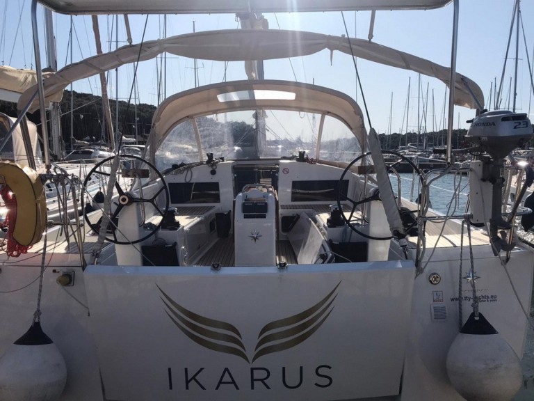 Boat rental Jeanneau Sun Odyssey 440 in Pula on Samboat