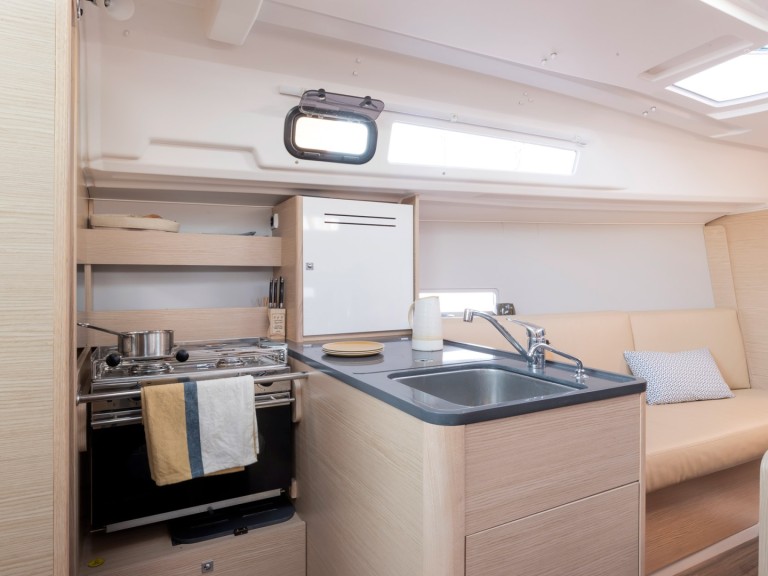 Sailboat rental with or without captain Dufour Marseille