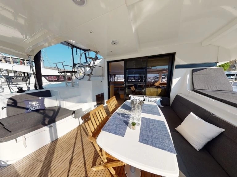 Catamaran rental with or without captain Lagoon Trogir