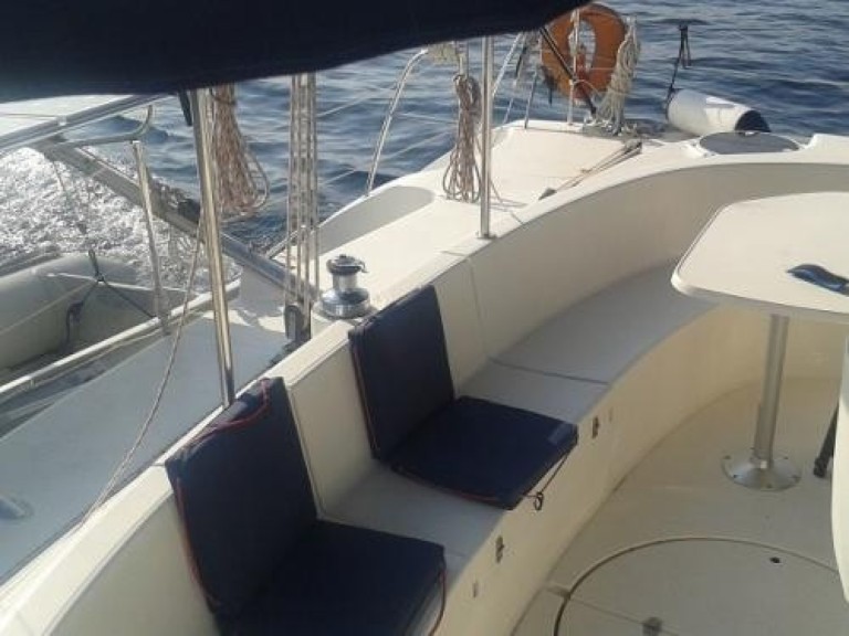 Boat rental Fountaine Pajot Belize 43 in Lefkáda on Samboat
