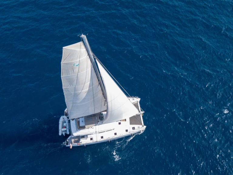 Rent a Lagoon Lagoon 560 Barcelona