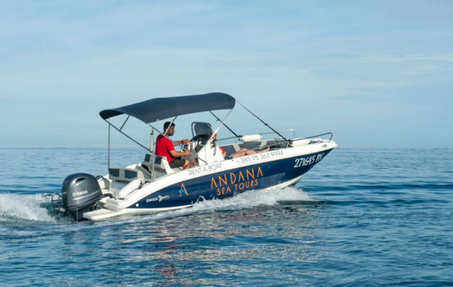 Rent a Motorboat Orizzonti Andromeda 635 in Rovinj | SamBoat Rent a Motorboat Orizzonti Andromeda 635 in Rovinj | SamBoat