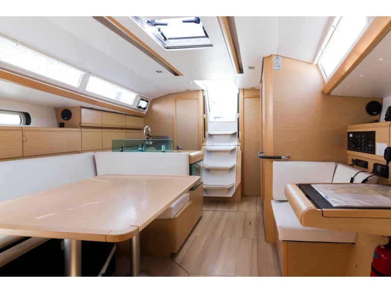 Sailboat rental with or without captain Jeanneau Santa Cruz de Tenerife