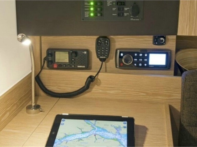 Yacht charter Alimos cheap Hanse 345