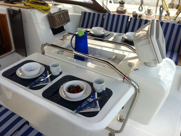 Yacht charter Alimos cheap Sun Odyssey 469