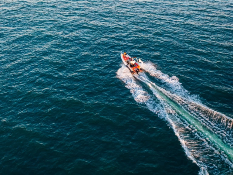 RIB rental with or without captain Prua al vento L'Herbaudière