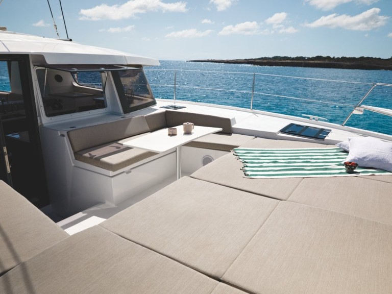 Bali Bali 4.2 charter bareboat or captained in  Pirovac