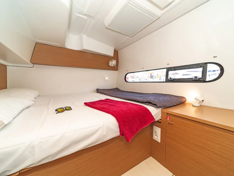 Boat rental Excess Excess 11 in Deme of Volos on Samboat