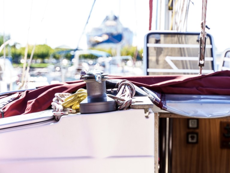 Sailboat rental in Lefkáda - Dufour Dufour 43