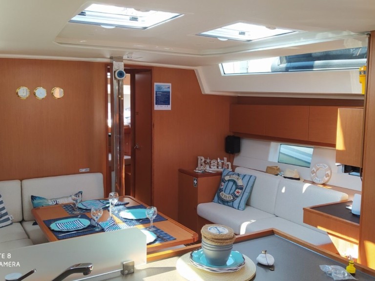 Sailboat rental with or without captain Bavaria Lefkáda