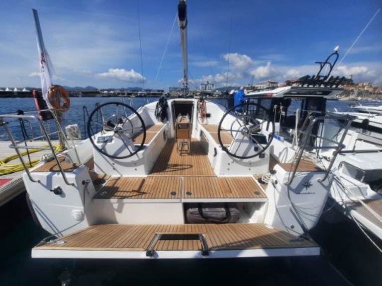 Jeanneau Sun Odyssey 380 charter bareboat or captained in  Arzon