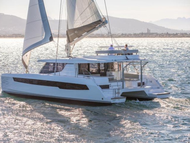 Bareboat Rental Catamaran Leopard Catamarans / Robertson & Caine with a boat licence