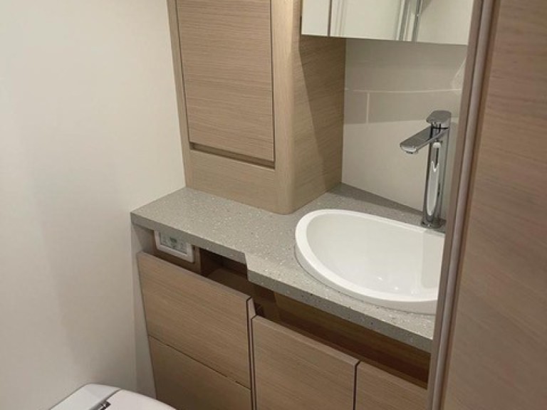 Bareboat Rental Sailboat Solaris with a boat licence