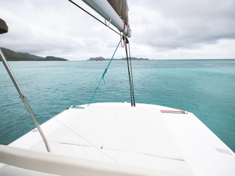 Catamaran for rent Eden Island at the best price