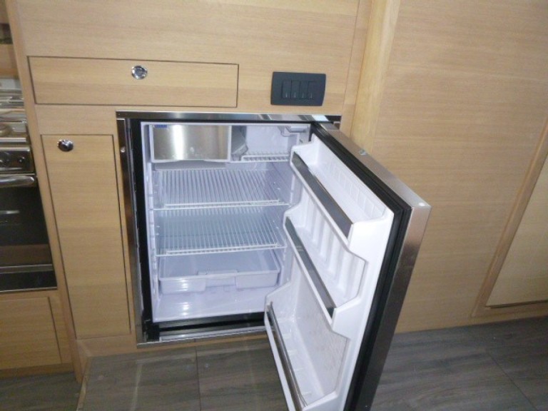 Sailboat for rent Trogir at the best price