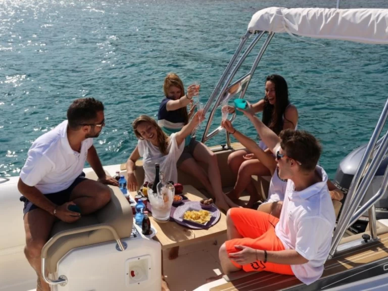 RIB rental in Empuriabrava - Capelli Tempest 775