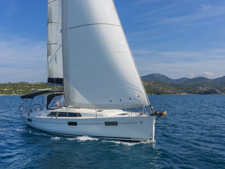 Yacht charter Lefkáda cheap Oceanis 41.1
