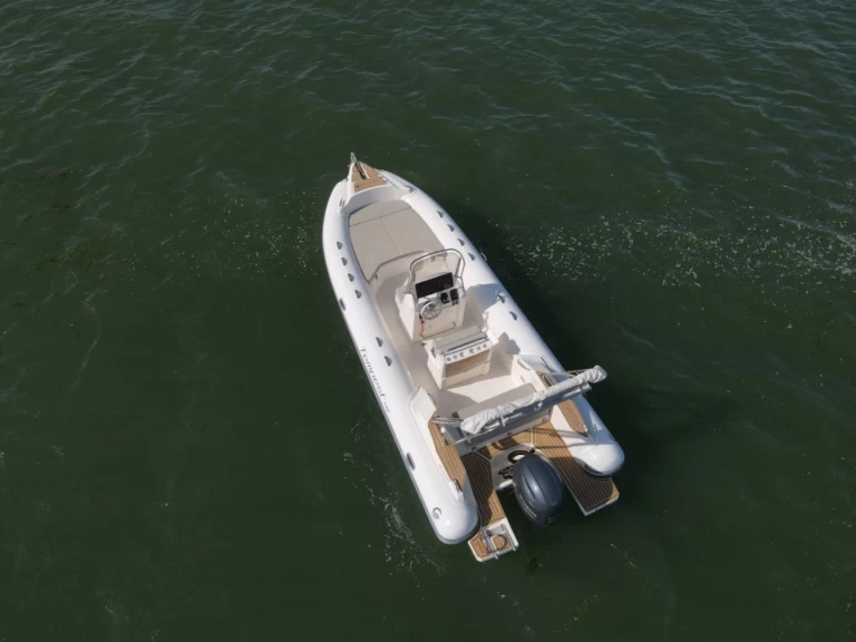 Yacht charter Lège-Cap-Ferret cheap Tempest 700 luxe 