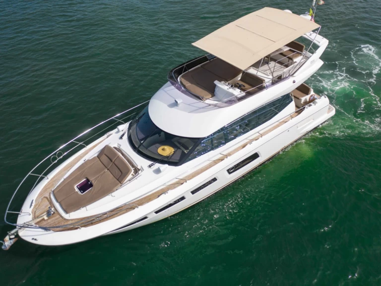 Yacht charter Cartagena cheap Prestige 500 Fly
