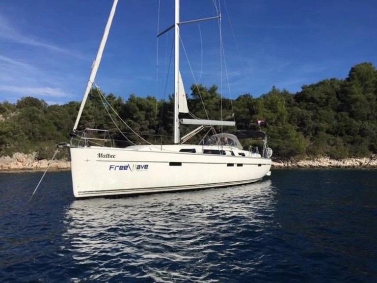 Rent a Bavaria Cruiser 46 Seget Donji