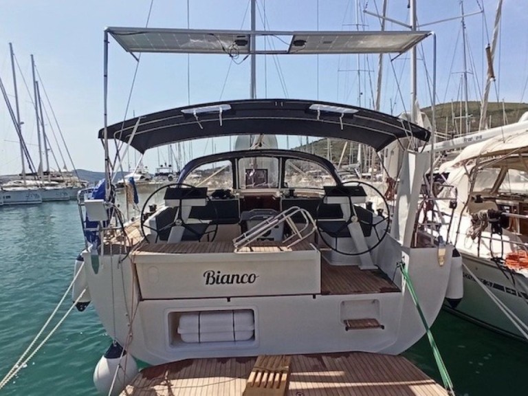 Boat rental D&D Yacht D&D Kufner 50 in Seget Donji on Samboat