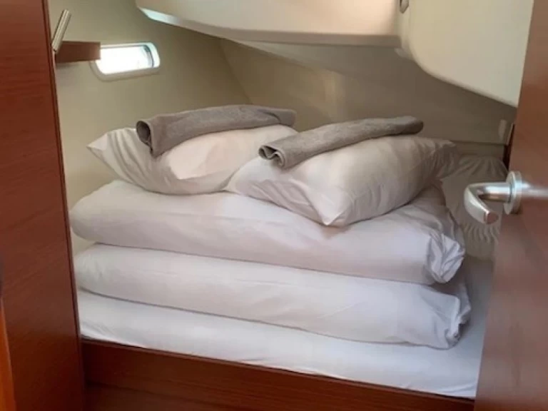 Hanse Hanse 388 in Seget Donji on SamBoat