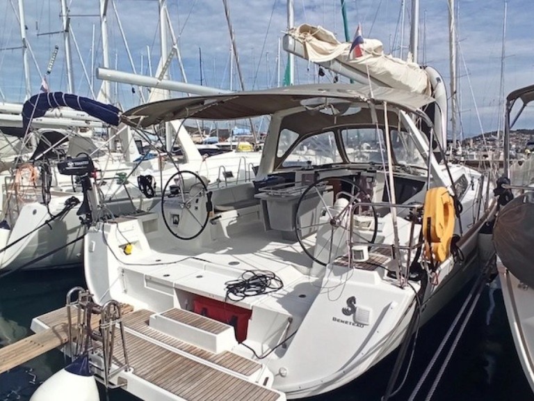 Yacht charter Seget Donji cheap Oceanis 45