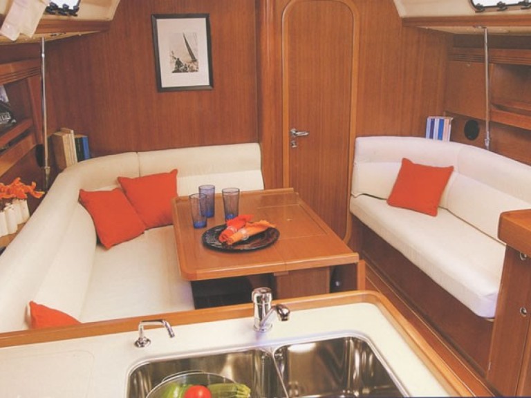 Boat rental Dufour Dufour 40 in Hamble-le-Rice on Samboat