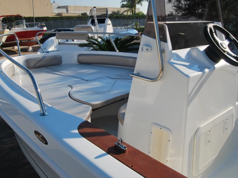 Mingolla Brava 19 charter bareboat or captained in  Torre Vado