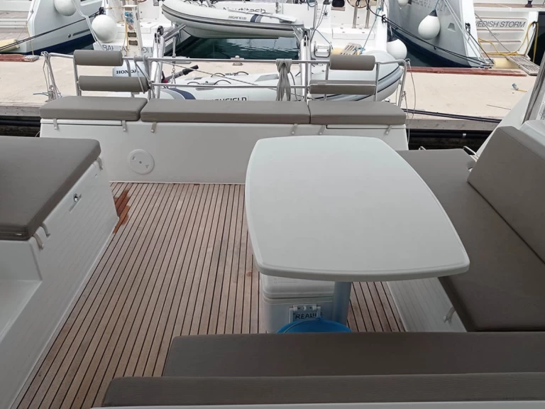 Catamaran rental in Ellinikó - Lagoon Lagoon 40