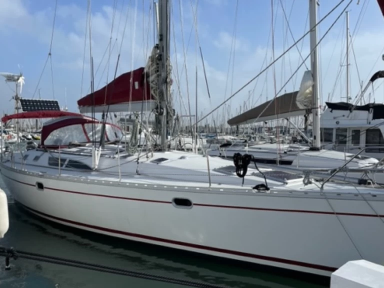 Bareboat Rental Sailboat Jeanneau with a boat licence
