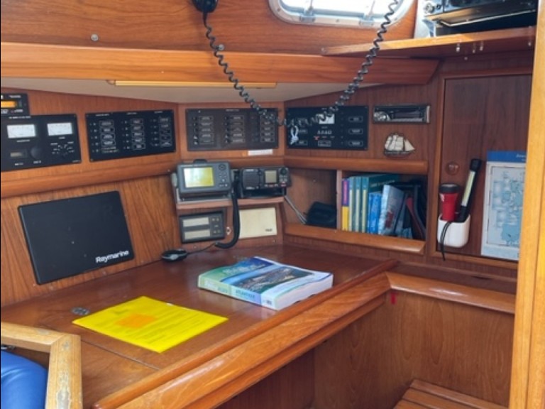 SUN ODYSSEY 45.2 (4 CAB) SUN ODYSSEY 45.2 in La Rochelle on SamBoat