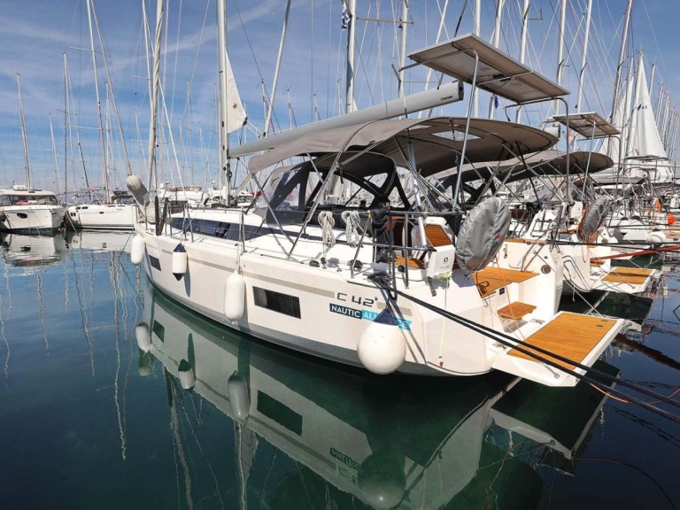 Sailboat rental in Biograd na Moru - Bavaria Bavaria C42