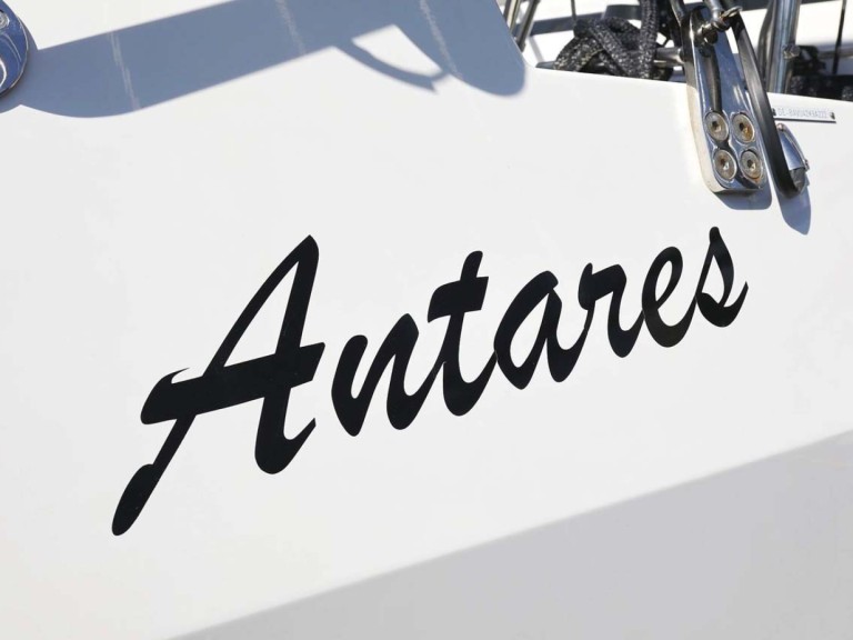 Bareboat Rental Sailboat Bavaria with a boat licence