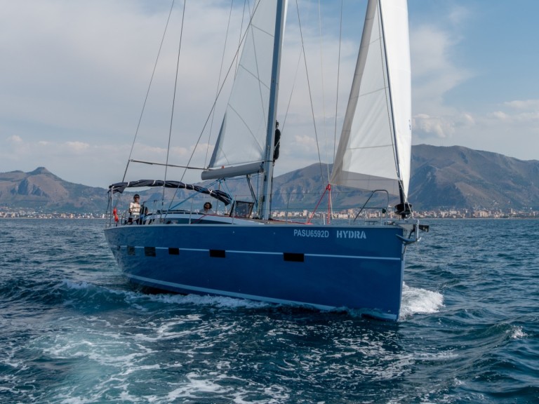 Sailboat for rent Palermo at the best price